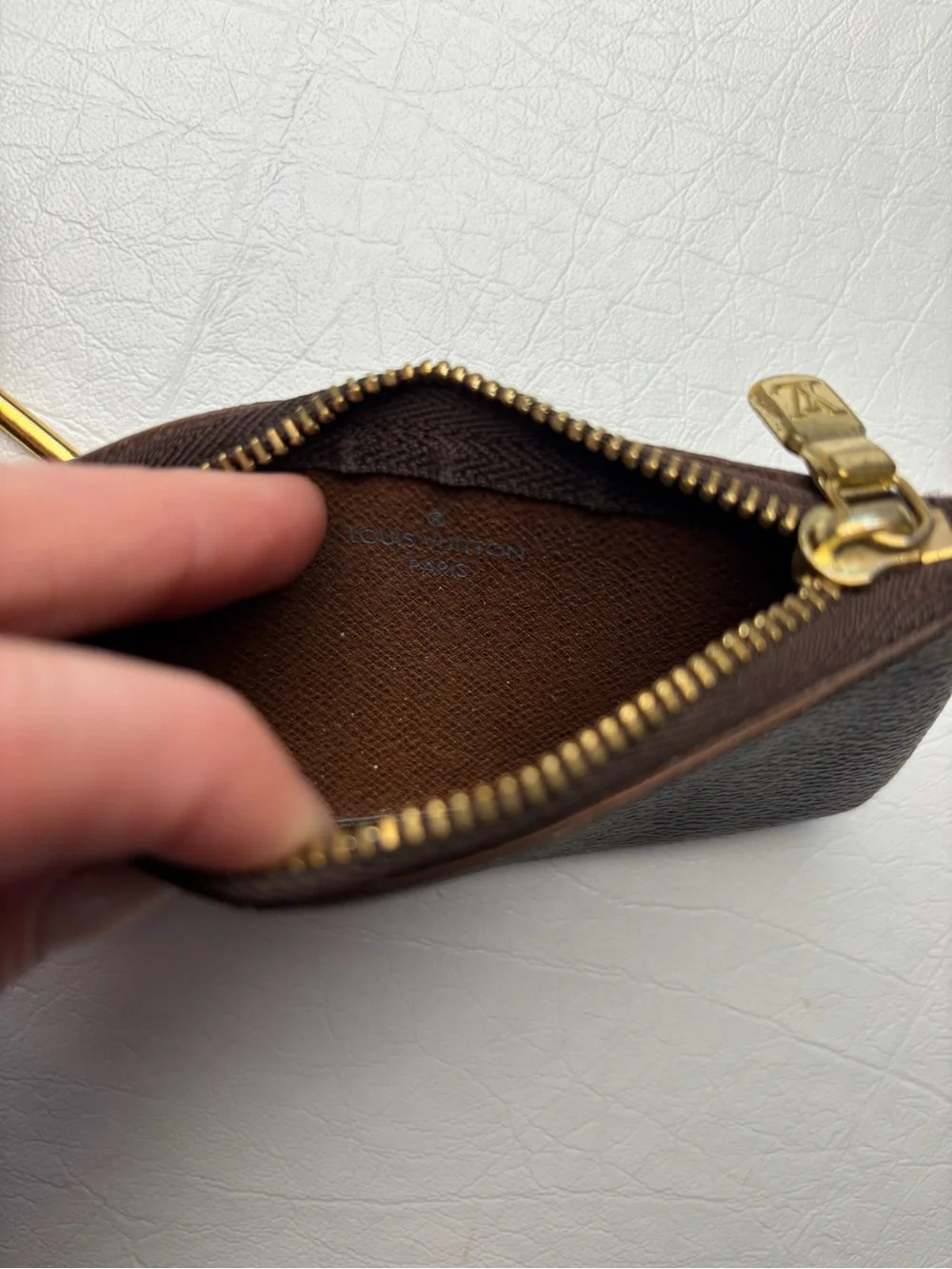 Louis Vuitton Monogram Canvas Key & Card Pouch with Gold Hardware - Picture 4 of 4